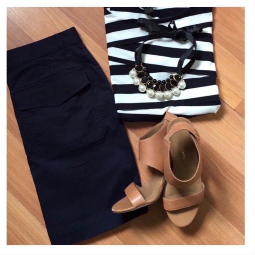 NWT Brooks Brothers navy skirt - Picture 1 of 4